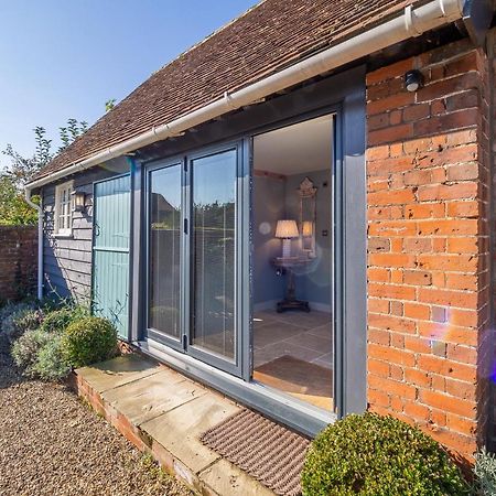 Romantic Cottage In Pretty Village With Great Pubs - Stoke Cartlodge Colchester Exteriér fotografie