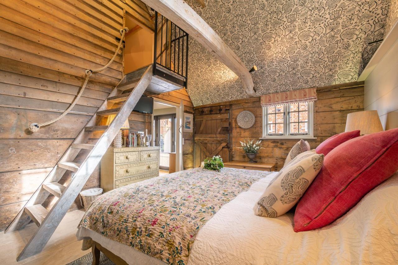 Romantic Cottage In Pretty Village With Great Pubs - Stoke Cartlodge Colchester Exteriér fotografie